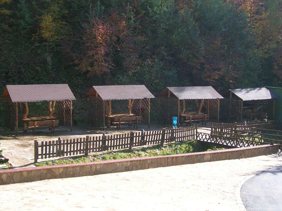 Hotel Somka Drienica Esterno foto